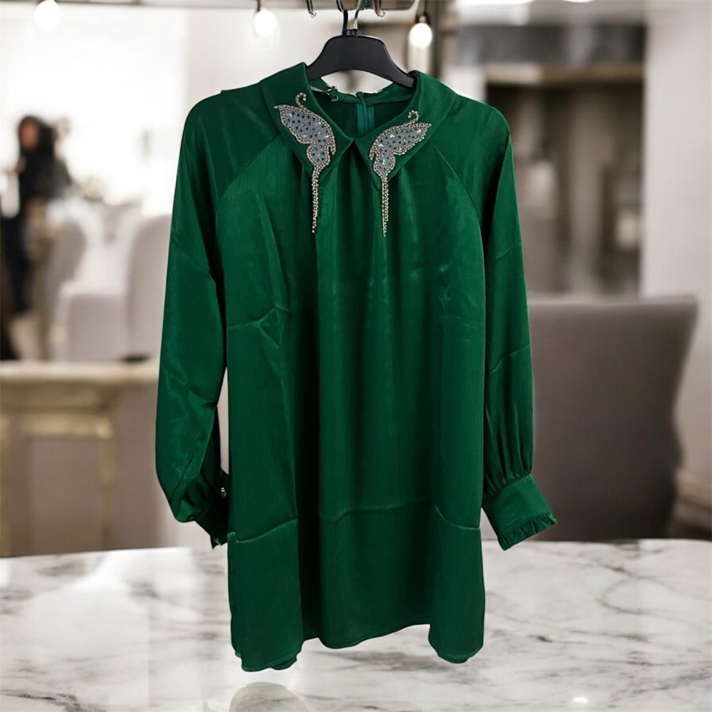 Elegant Green Women's Top with Butterfly Embellishments
